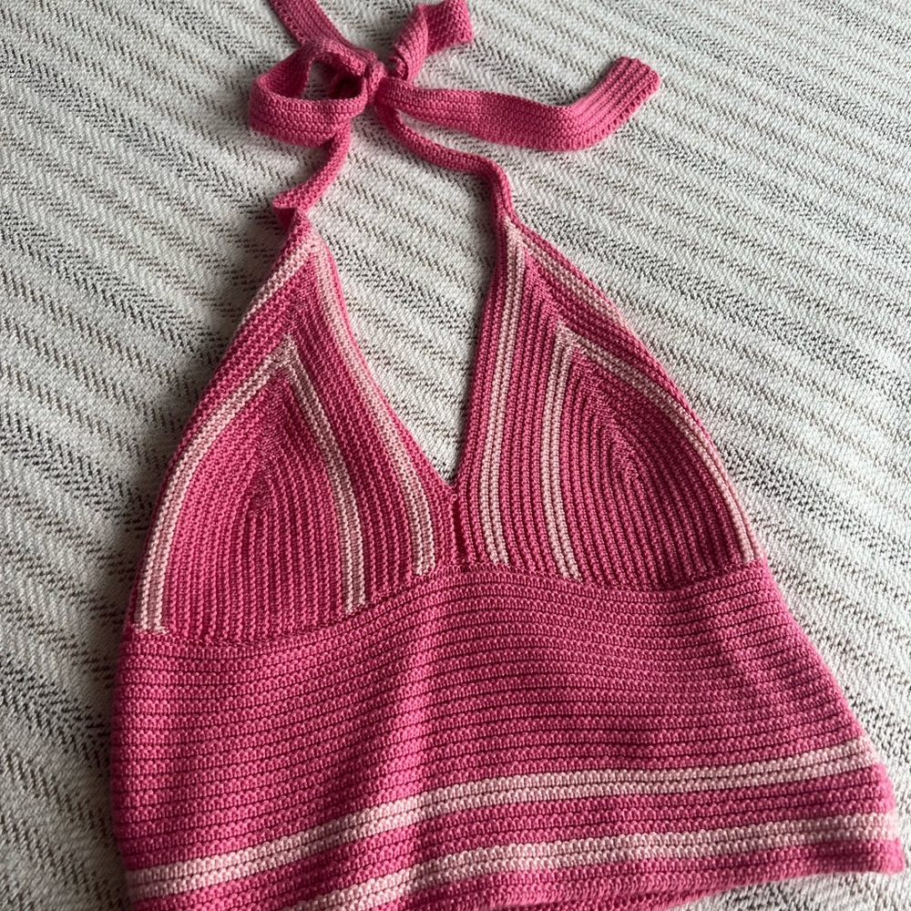 Pink and Cream Ribbed Knit Tank Top with V-Neck